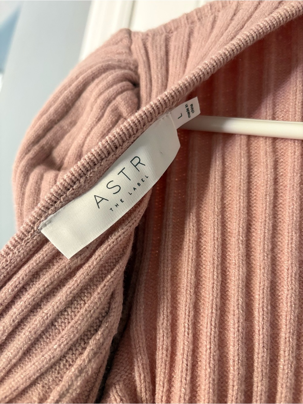 ASTR the Label Open Back Ribbed Knit Sweater - Picture 5 of 5